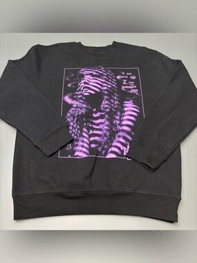 Taylor Swift The Eras Tour Womens Small I Just Want To Stay Swiftie Sweatshirt